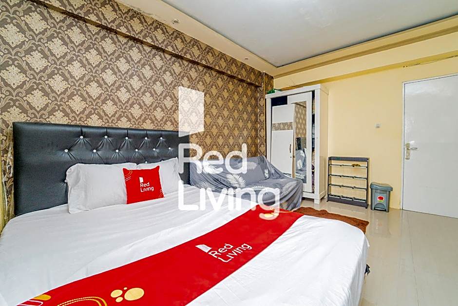 RedLiving Apartemen Cibubur Village - Lily's Room Tower C