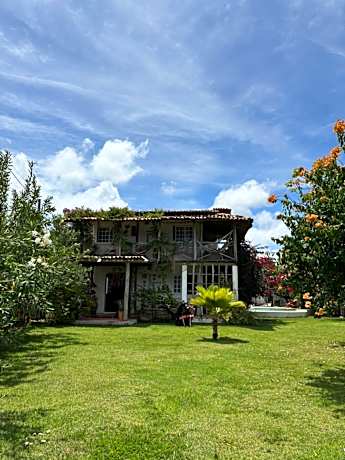 Pousada Casa Branca