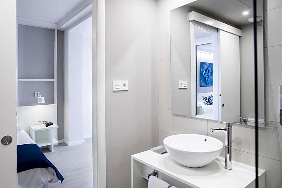 Ibersol Antemare -Adults Only-