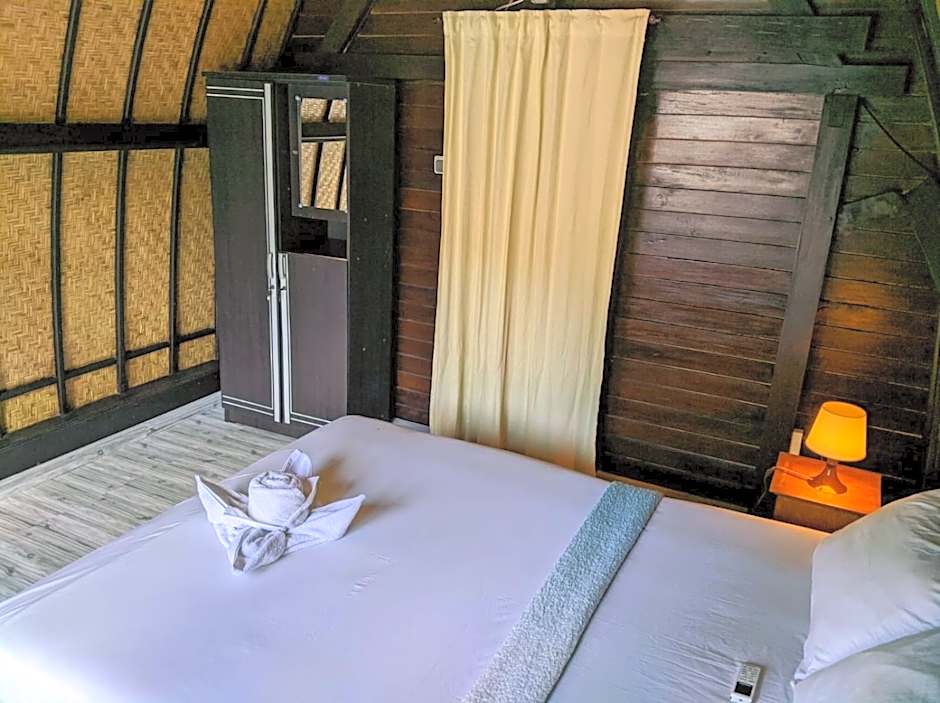 Gili Davidoff Bungalow