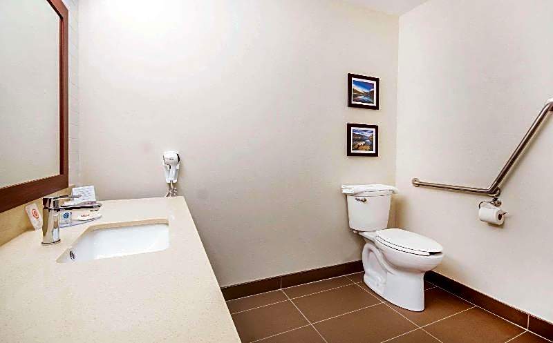 Comfort Inn & Suites Merritt