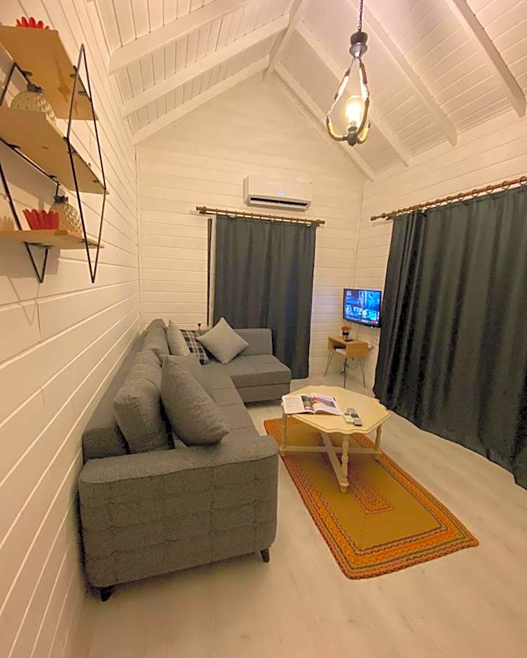 Maşukiye pink house bungalow