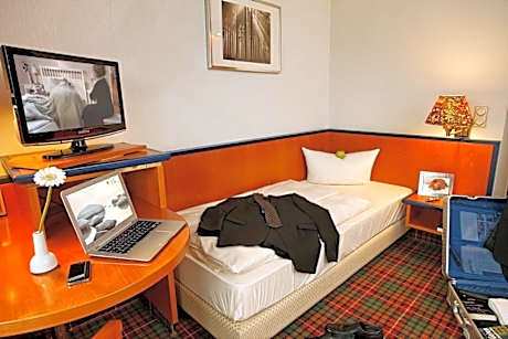 Single Room with Balcony