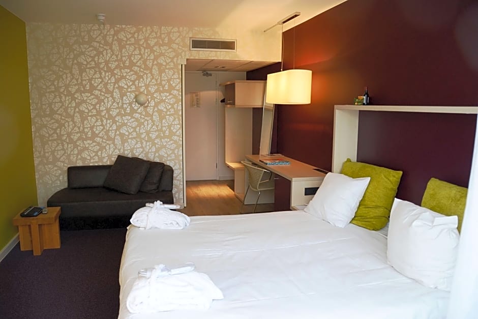 Best Western Plus Rotterdam Airport Hotel. Rates from USD93.