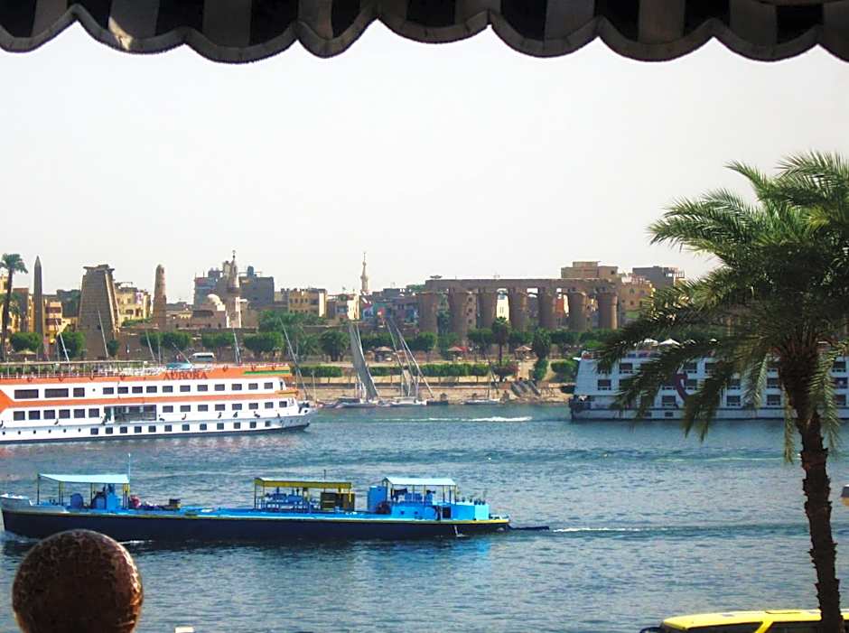 Nile Valley Hotel