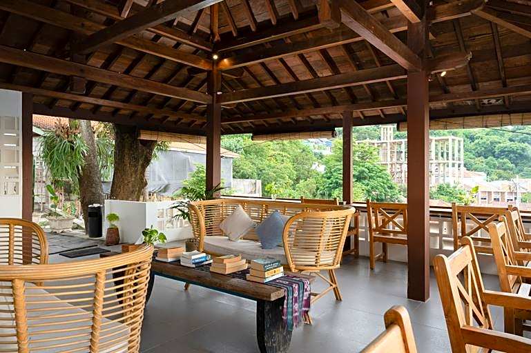 Green Hill Boutique Hotel