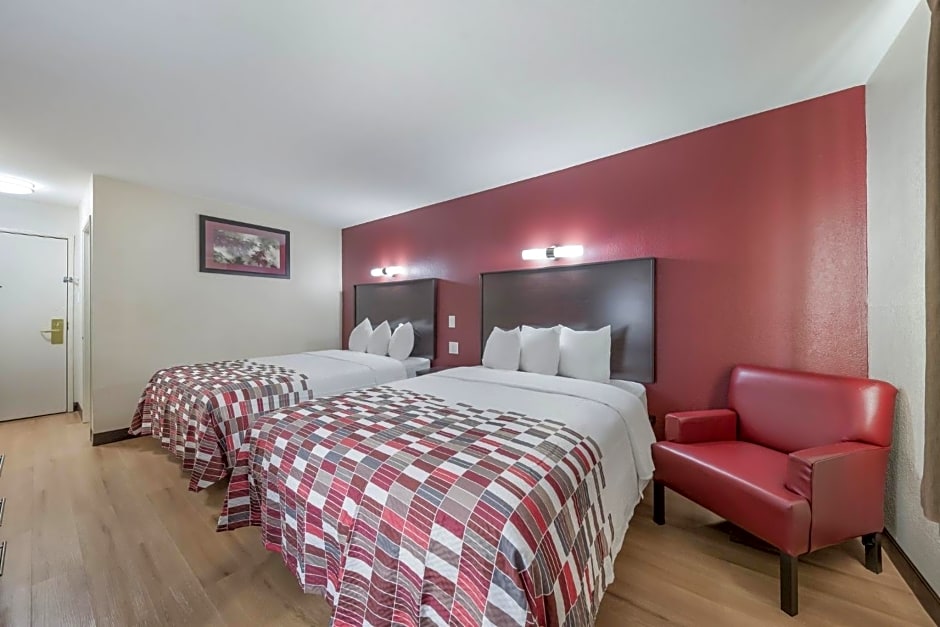 Red Roof Inn & Suites Denton