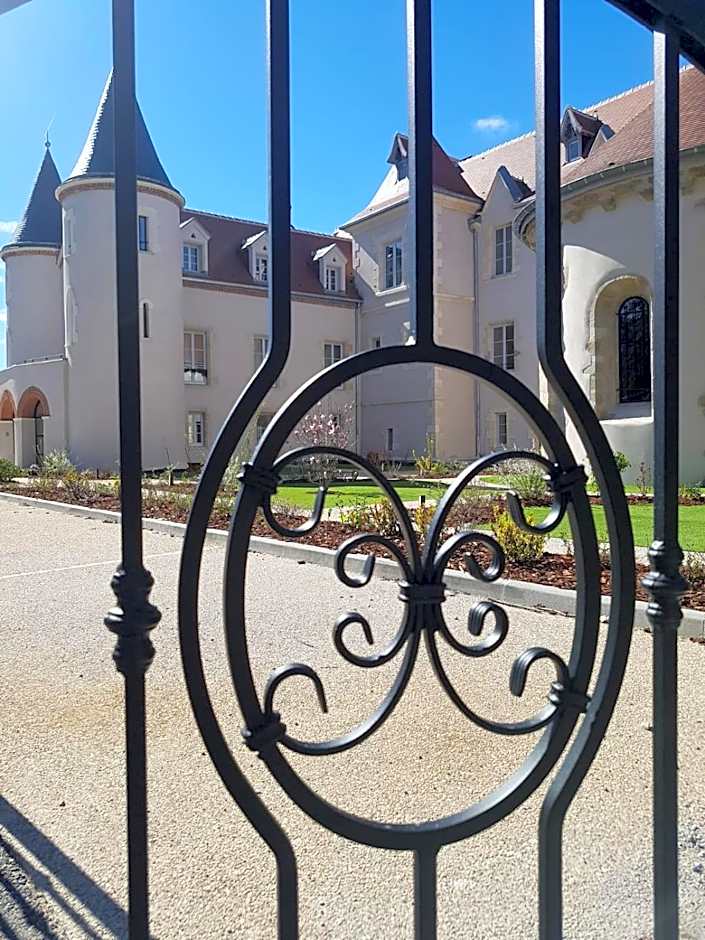 Château Saint-Jean, Relais & Châteaux