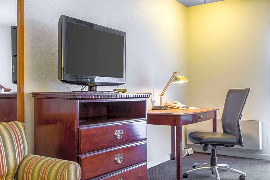 Quality Inn & Suites South San Jose / Morgan Hill