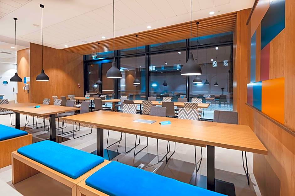 Hampton by Hilton Warsaw Reduta