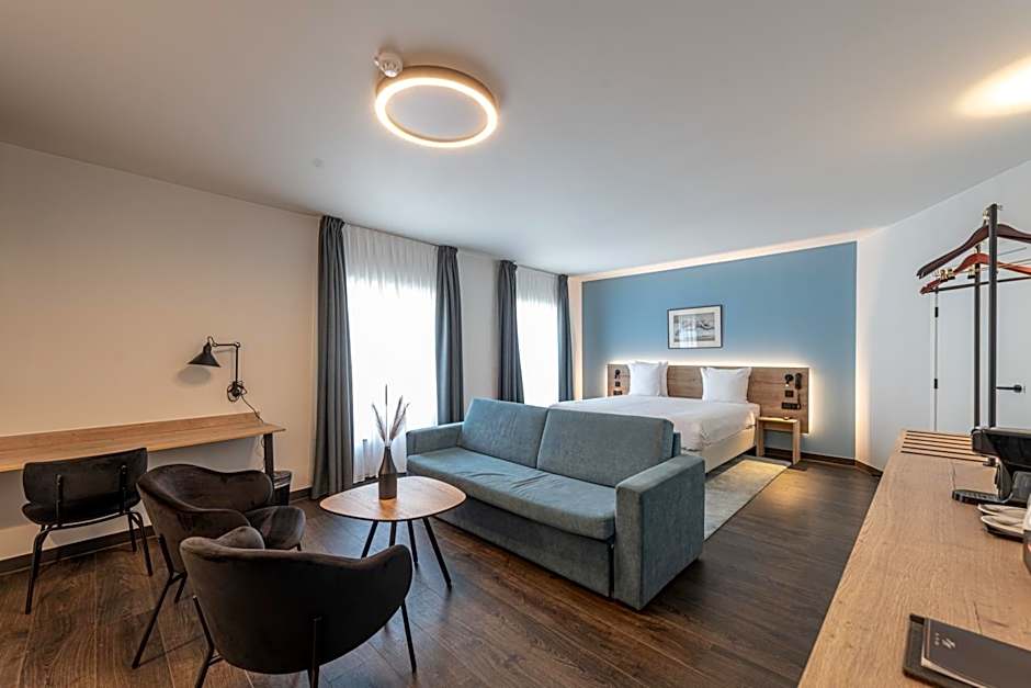 Hotel Harmony