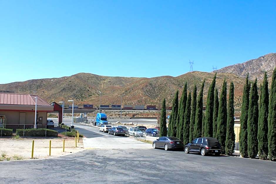 Cajon Pass Inn