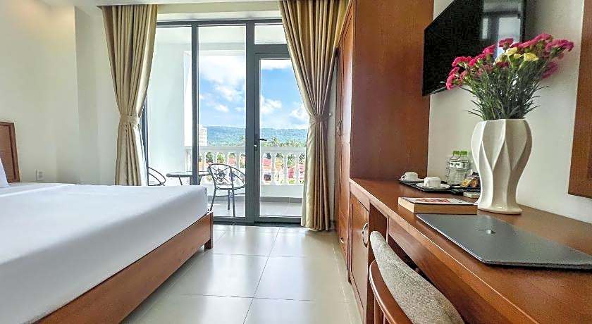 Homestead Seaview Phu Quoc Hotel