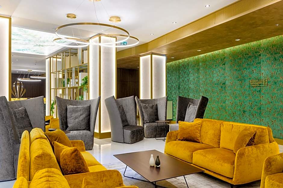 Emerald Hotel by Continental Group