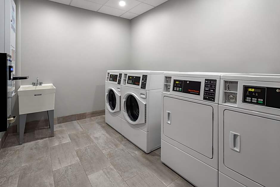 La Quinta Inn & Suites by Wyndham Williston/Burlington