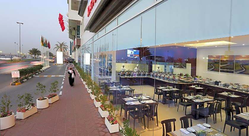 Ramada Beach Hotel Ajman