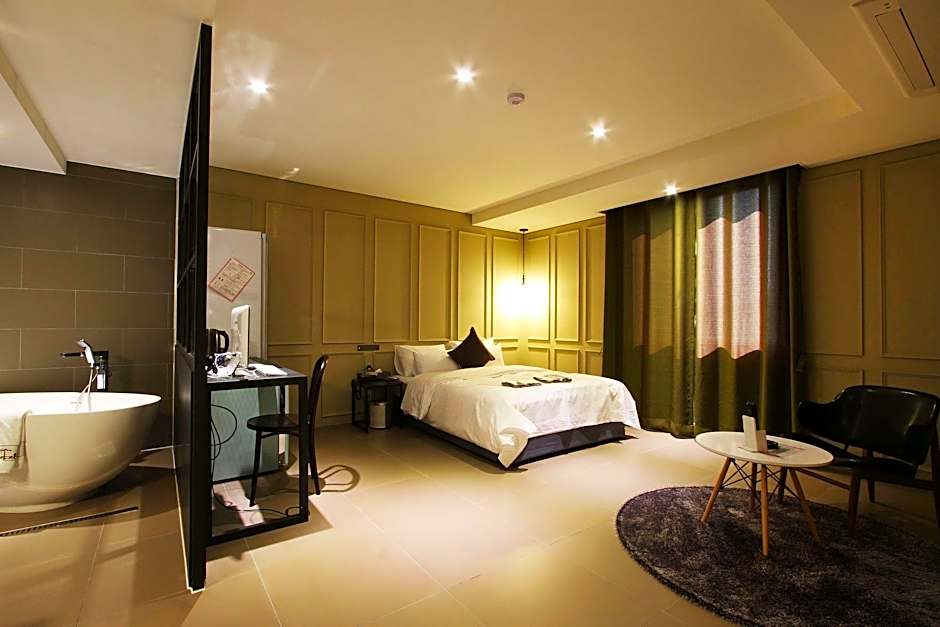 SR Design Hotel