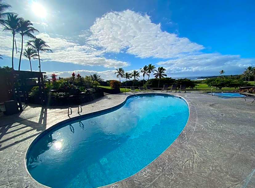Charming 1 Bedroom Beach Condo Prime Location Great Value