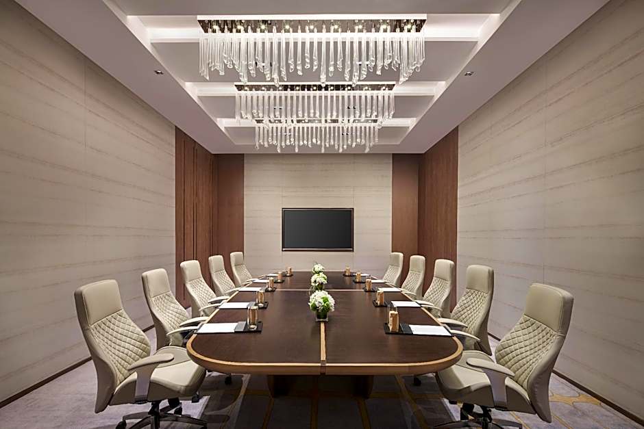 Intercontinental Zhengzhou By IHG