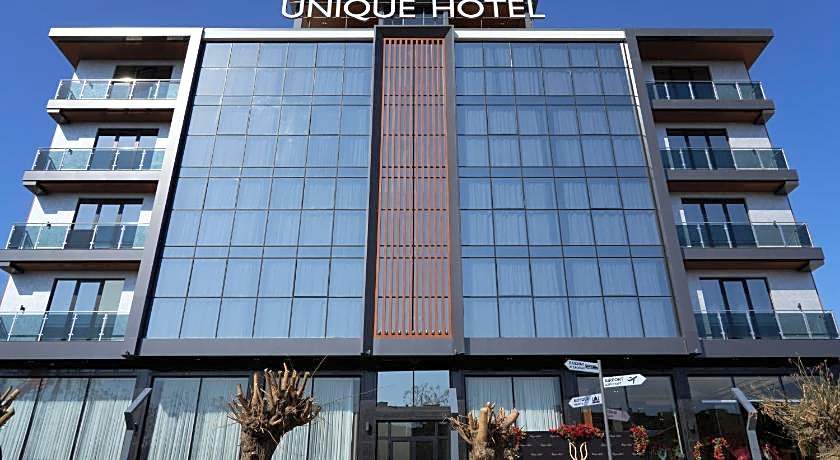 Unique Hotel