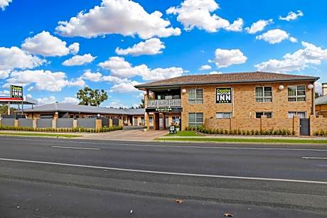 Cousins Motor Inn