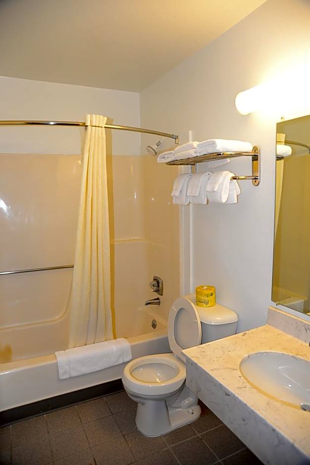 Budget Inn Express