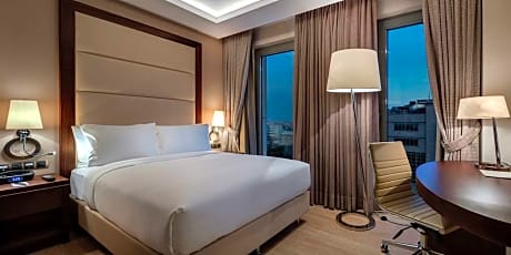 Two Bedroom Family Deluxe Room with Sea View