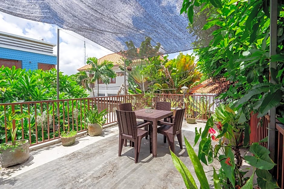 RedDoorz near Pantai Sanur Bali