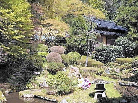 Izanro Iwasaki