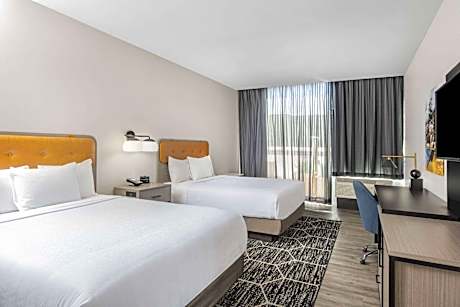 Double Room with Two Queen Beds, Mobility/Hearing Access and Roll-in Shower, Non-Smoking