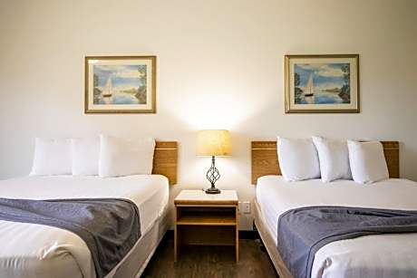 Queen Room with Two Queen Beds