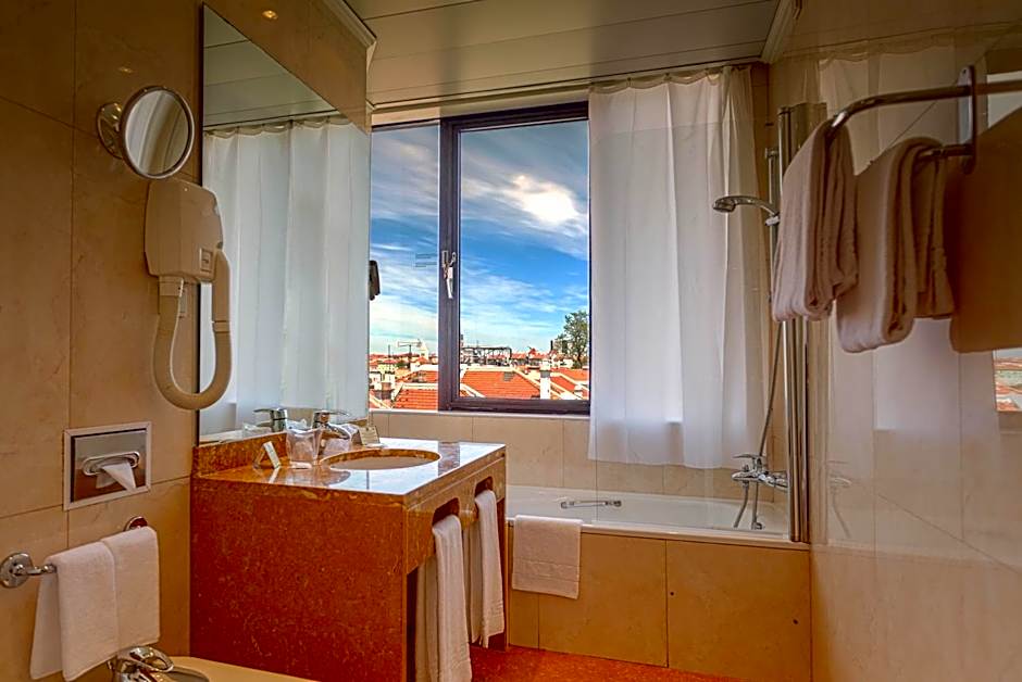 Holiday Inn Lisboa By IHG