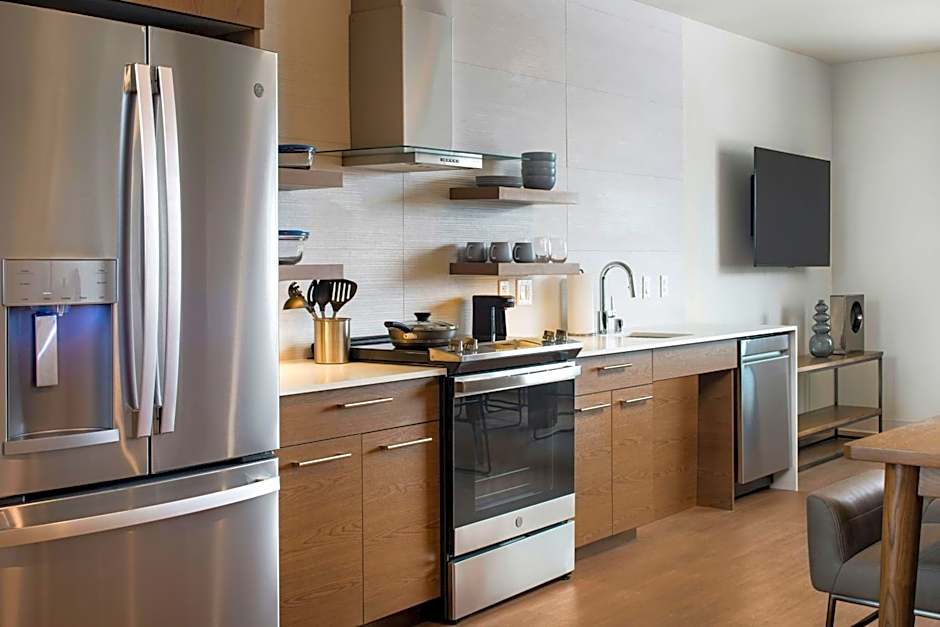 Element Reno Experience District