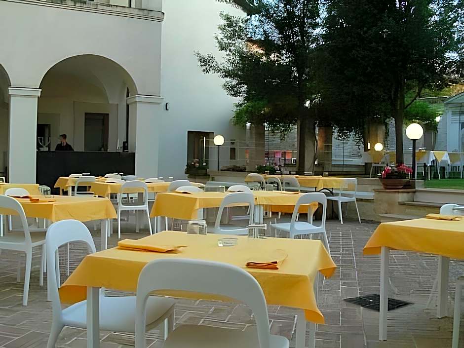 Ostello Palazzo Pierantoni