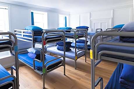 Bed in 12-Bed Mixed Dormitory Room