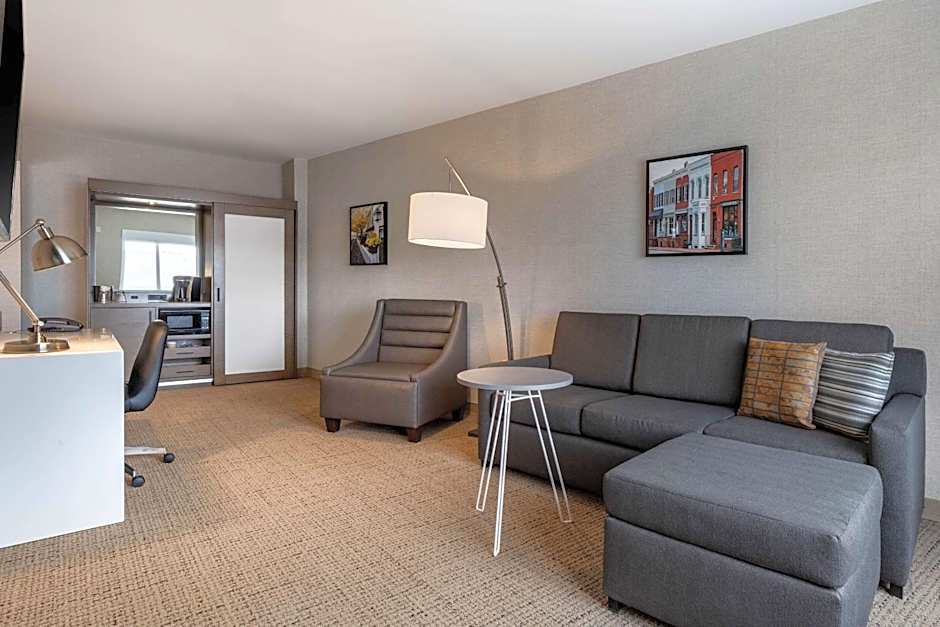 Cambria Hotel West Orange