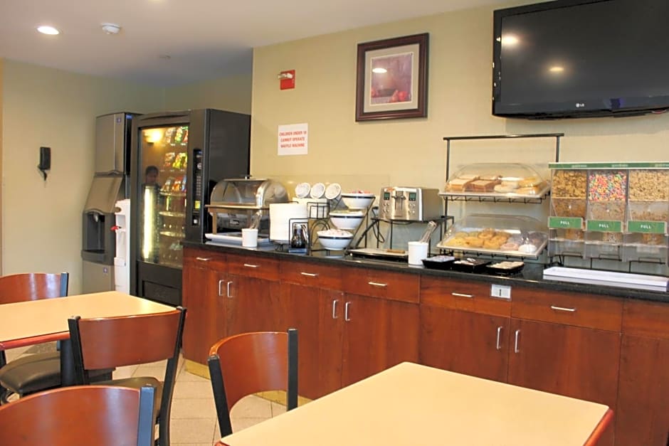 Bellerose Inn