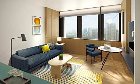 1 Bedroom Suite Balcony Courtyard View