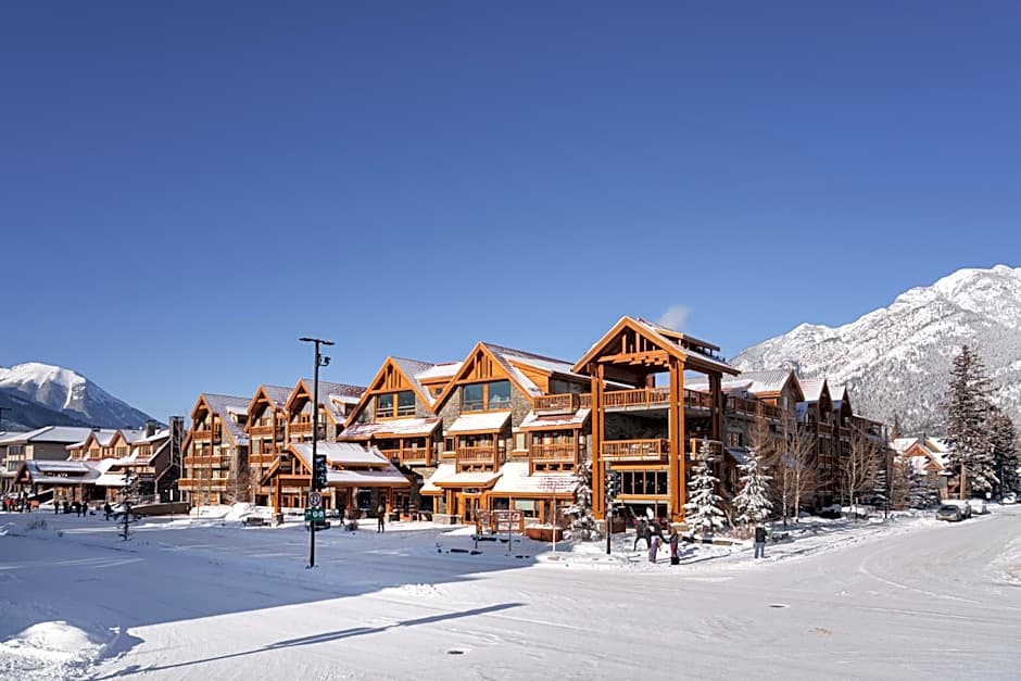 Moose Hotel and Suites