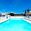 Seashire Inn & Suites