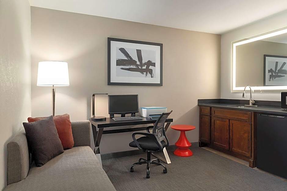 Ramada by Wyndham Del Rio