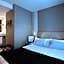 Hotel le Cinq Hyper - Centre