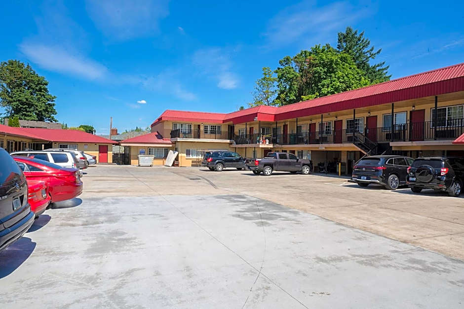 Budget Inn Gladstone By OYO - Portland Clackamas