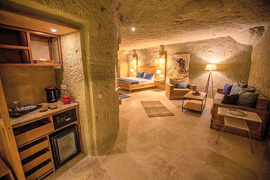 Azure Cave Suites - Cappadocia