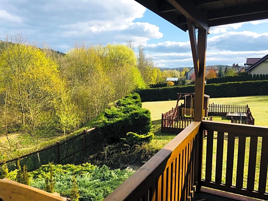 Domek letniskowy "Domek w zieleni" Kaszuby