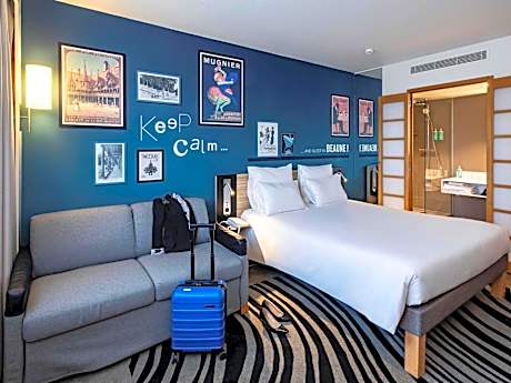 Classic Double Room with Sofa Bed