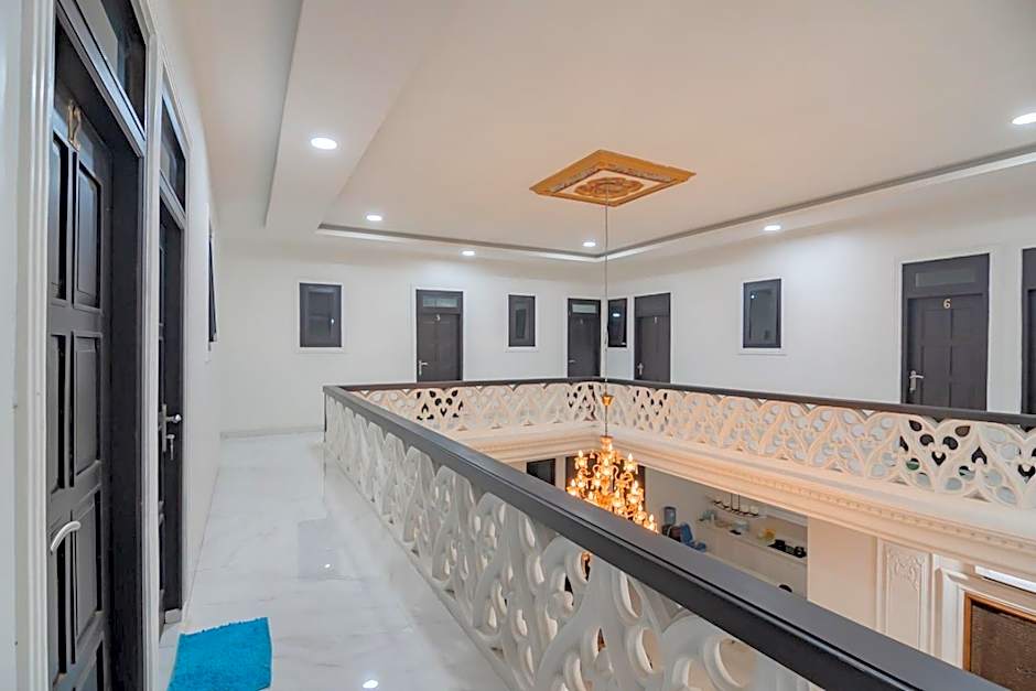 Family Homestay Syariah Cirebon Mitra RedDoorz