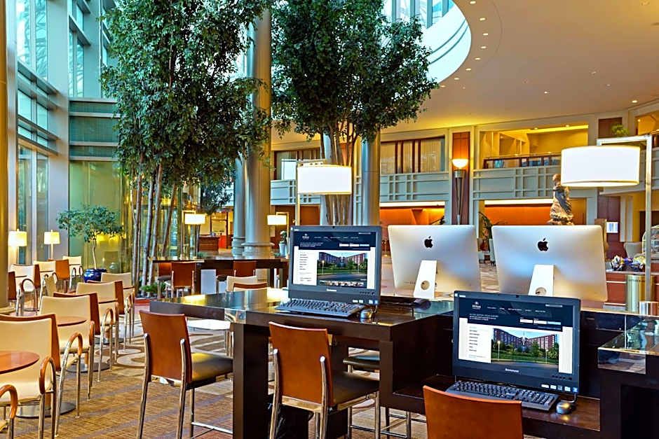 Hilton Boston Logan Airport