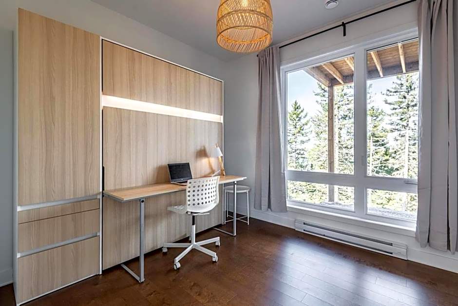 Chalet Xo Tremblant - 5brs, Private Baths, Spa, Sauna & Rooftop