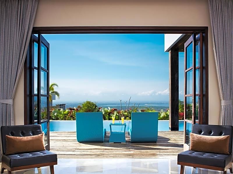 Sun Island Suites & Spa Goa Gong